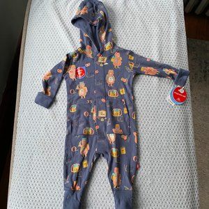 NWT Magnetic Me Organic Cotton Hooded Coverall 3-6 month
